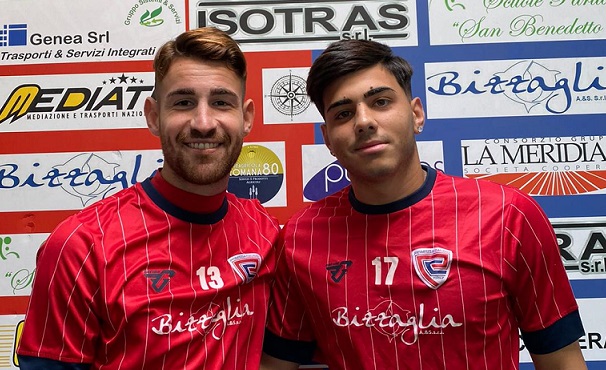 Matteo Tortora torna a vestire rossoblù. Marvin Mezzina promosso in prima squadra